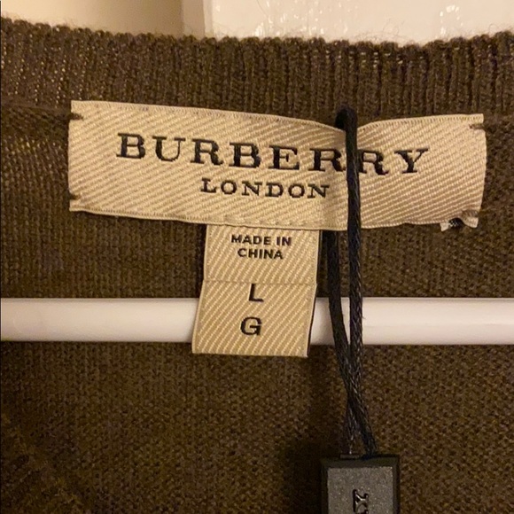 Burberry sweater - Picture 3 of 6